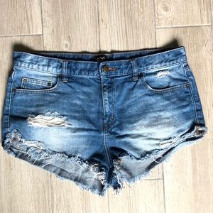 BDG Cut Off Shorts Boyfriend Low Rise